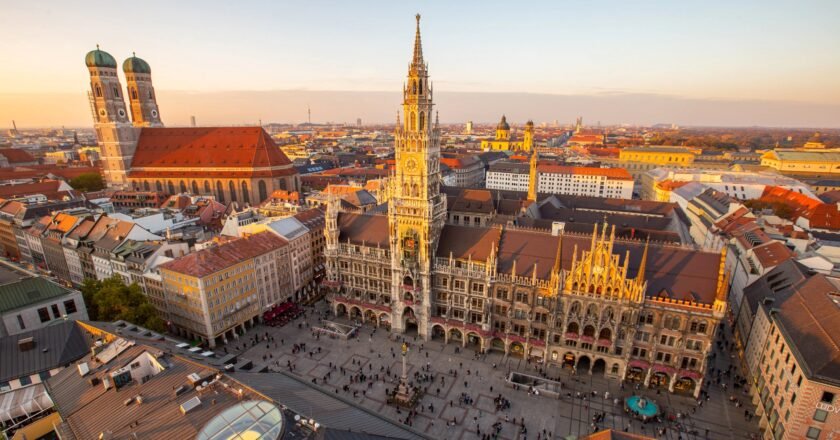New York or New Jersey to Munich Germany RT on TAP Air Portugal : $395