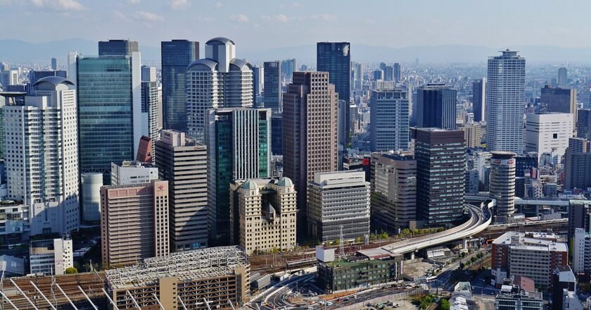 Osaka : Exploring the neighborhoods of Osaka, Japan