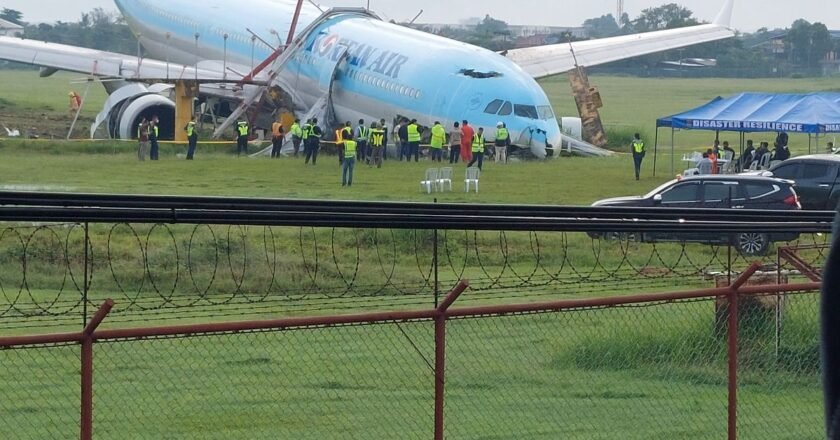 Korean Air plane overshoots runway in Philippines, no injuries reported