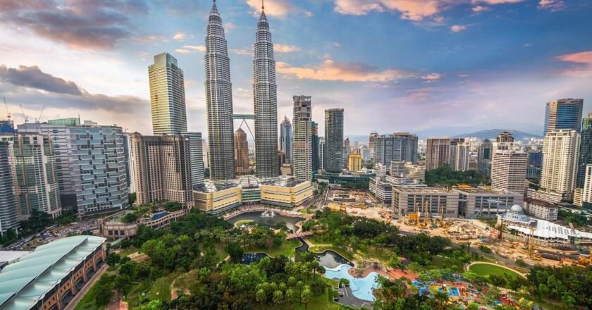 Kuala Lumpur : Exploring the neighborhoods