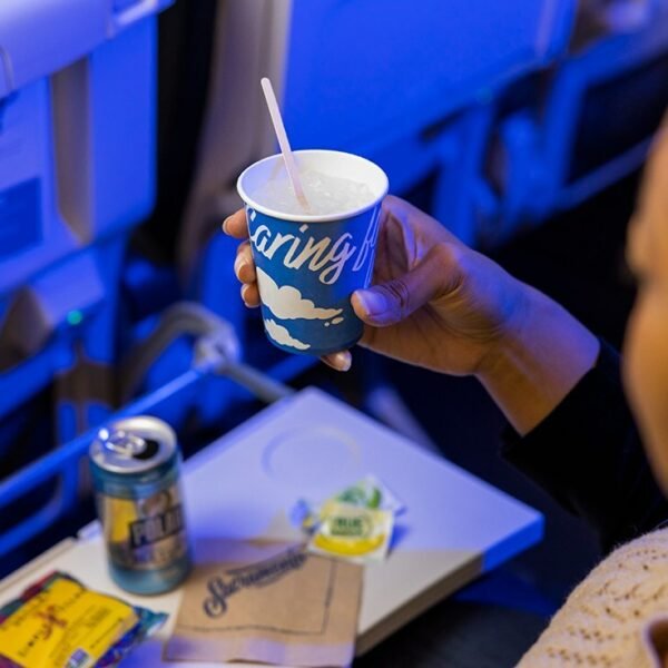 Alaska Airlines replaces inflight plastic cups with planet-friendly alternative