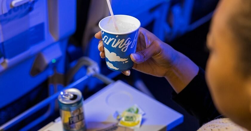 Alaska Airlines replaces inflight plastic cups with planet-friendly alternative